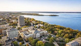 University of Wisconsin–Madison Earns 2026 Best Workplaces for Commuters Honor (Work in Wisconsin )